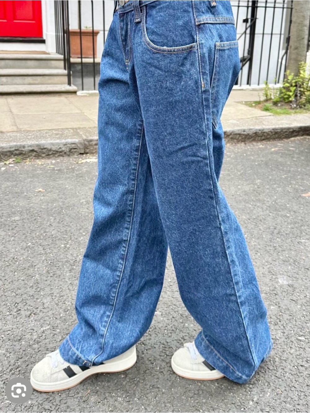 Brandy Melville Gracie Jeans Medium Wash